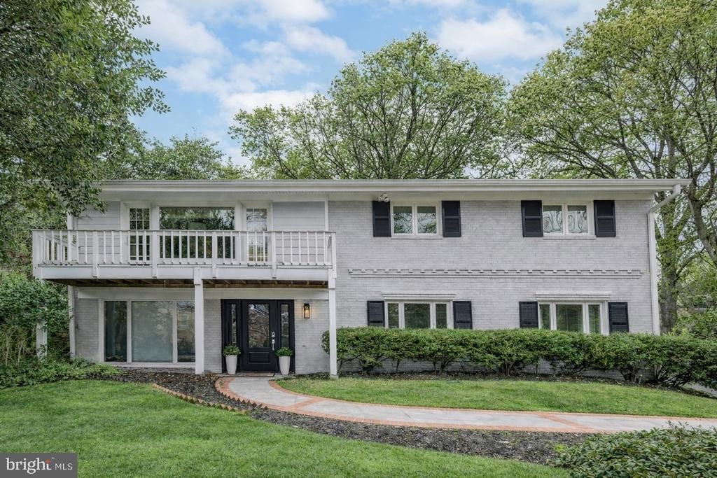 6202 Redwing Road Road, Bethesda, MD 20817 Main Photo