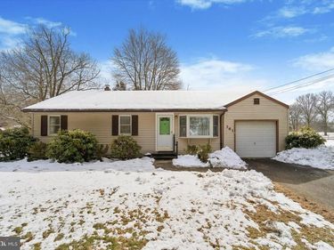 361 STOOPVILLE ROAD, NEWTOWN, PA 18940