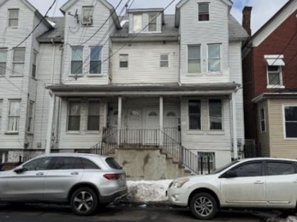 34 2Nd St, Elizabeth, NJ 07206