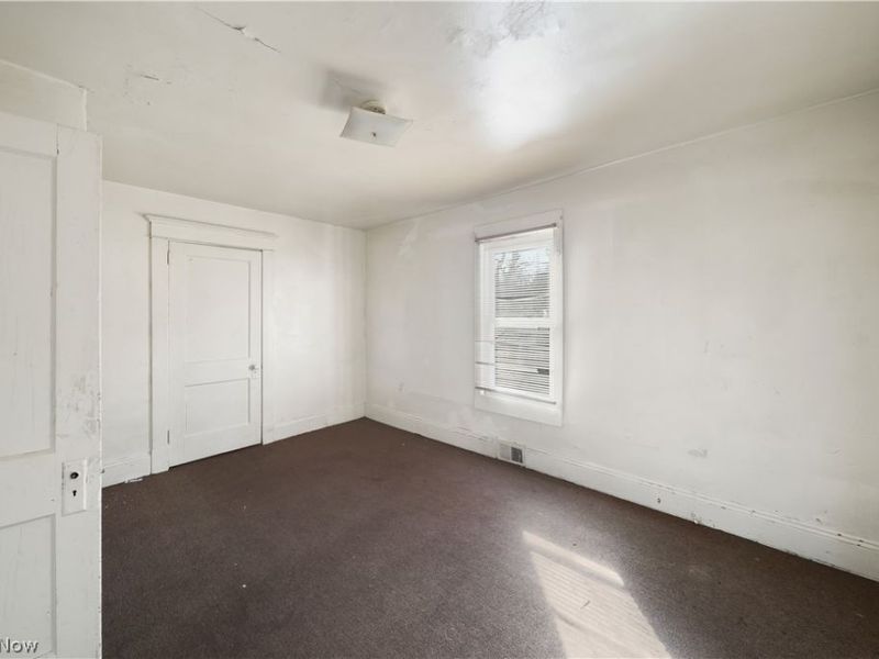 2407 Trussit Avenue, Youngstown, OH 44505 Photo 10