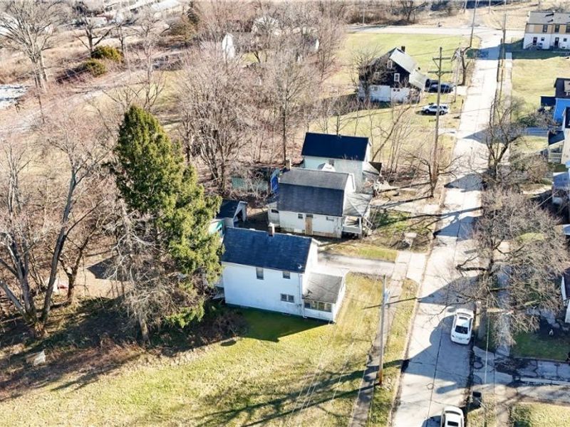 2407 Trussit Avenue, Youngstown, OH 44505 Photo 25