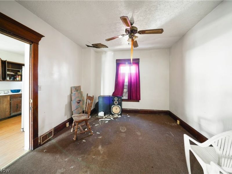 2407 Trussit Avenue, Youngstown, OH 44505 Photo 7