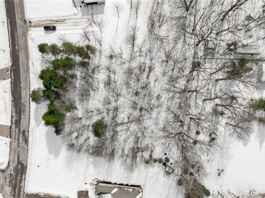 5120 Country Club, Lewiston, NY 14092