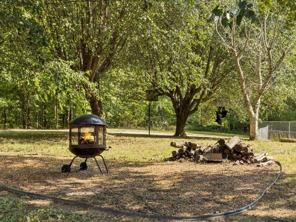 398 Frontier Ln , Ashland City, TN 37015