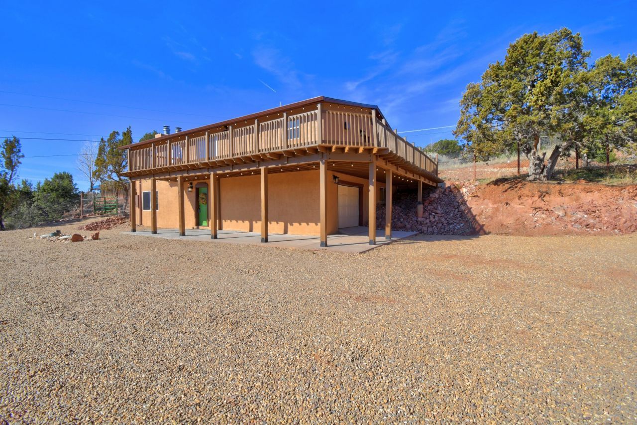 19 Kelly Lynn Drive  Sandia Park, NM 87047