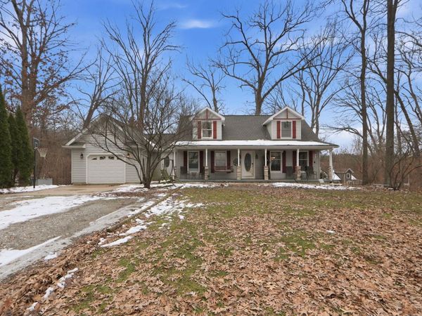 18273 Chickasaw Trail, Culver, IN 46511