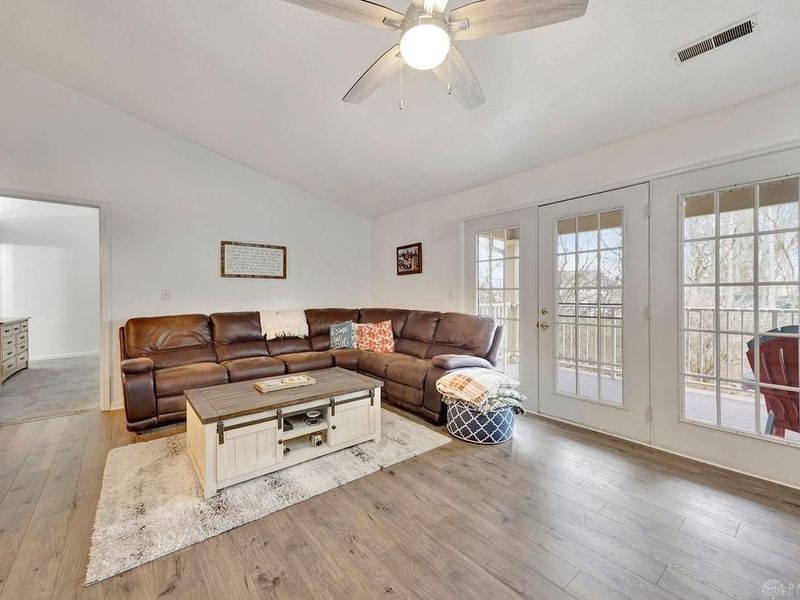 7893 Jessies Way, Fairfield Township, OH 45011 Photo 4