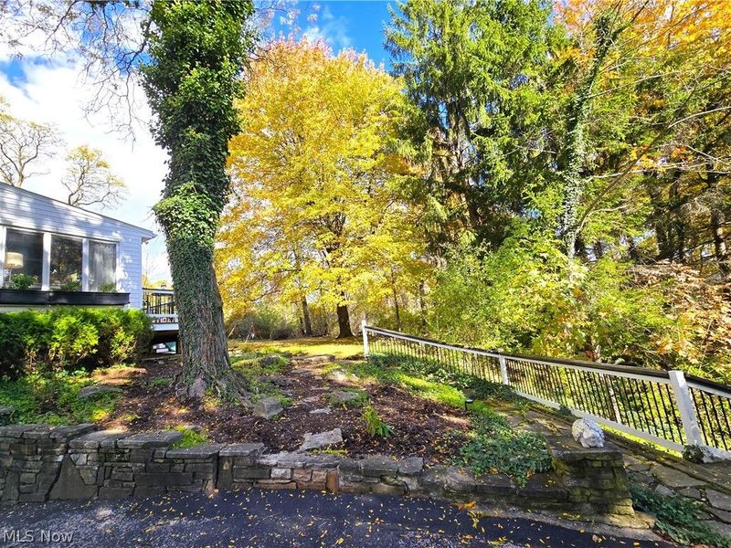 4639 Brainard Road, Chagrin Falls, OH 44022 Photo 14