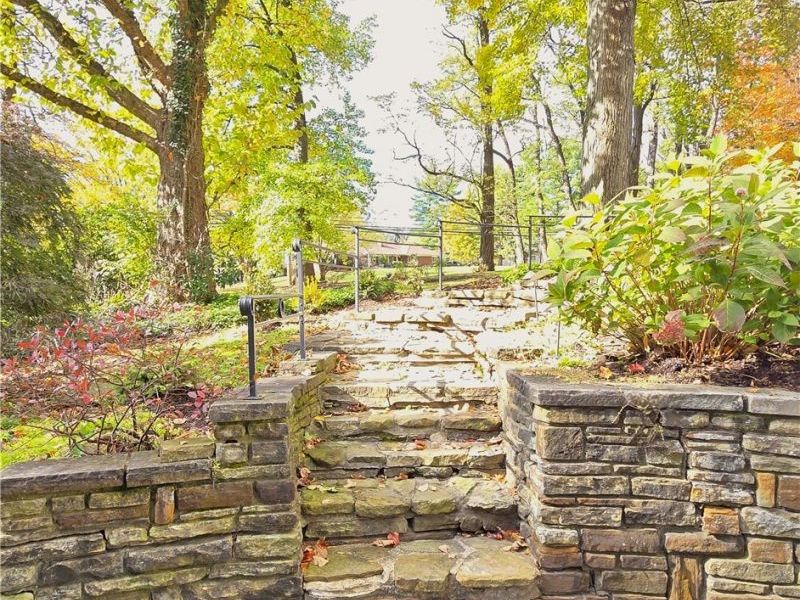 4639 Brainard Road, Chagrin Falls, OH 44022 Photo 8