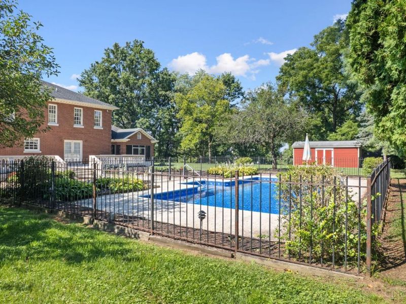 3590 Glendale Milford Road, Evendale, OH 45241 Photo 14