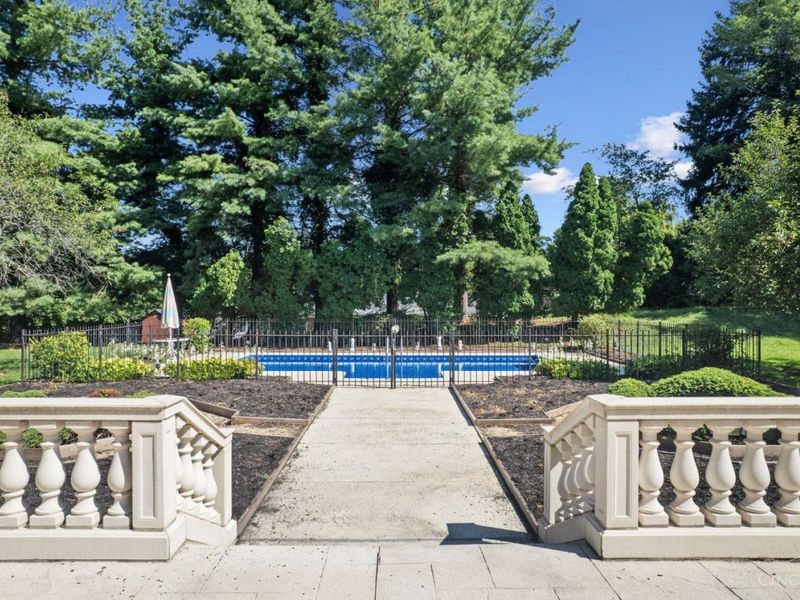 3590 Glendale Milford Road, Evendale, OH 45241 Photo 15