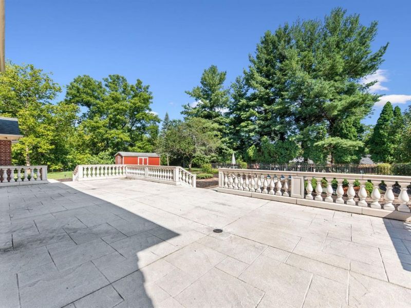 3590 Glendale Milford Road, Evendale, OH 45241 Photo 16