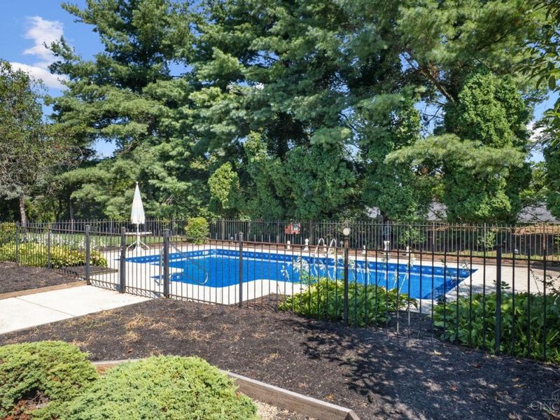 3590 Glendale Milford Road, Evendale, OH 45241 Photo 17