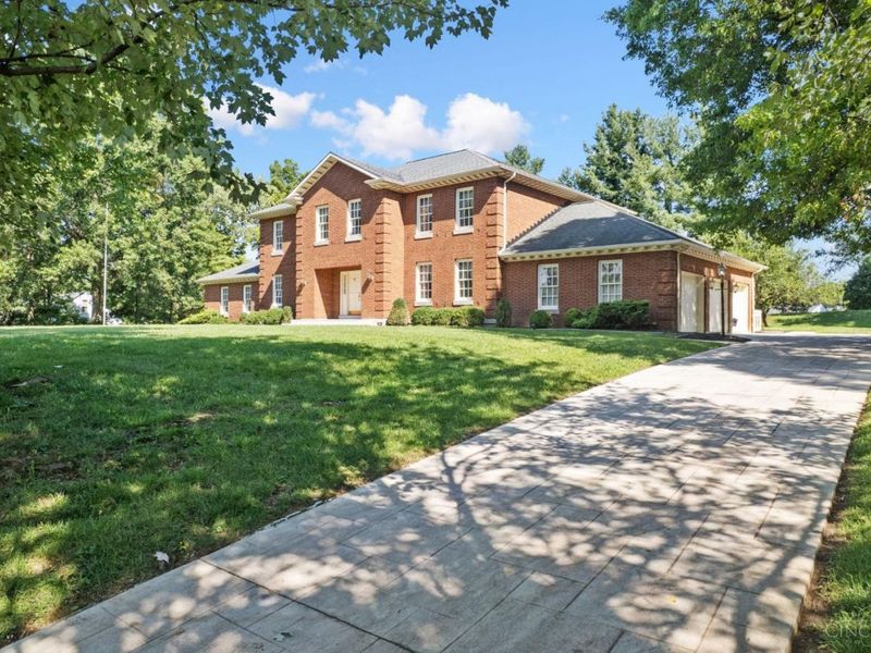 3590 Glendale Milford Road, Evendale, OH 45241 Photo 4