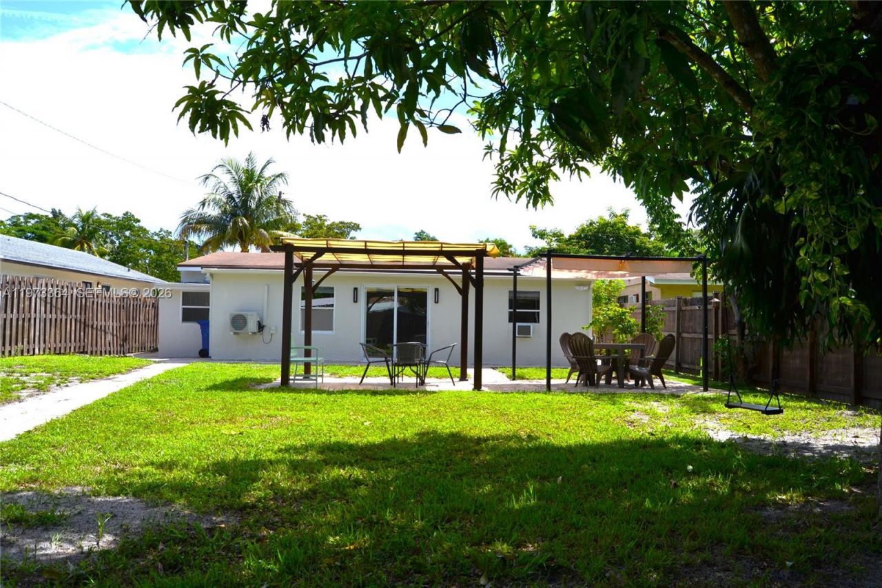 1529 NW 2nd Ave, Fort Lauderdale, FL 33311 Photo