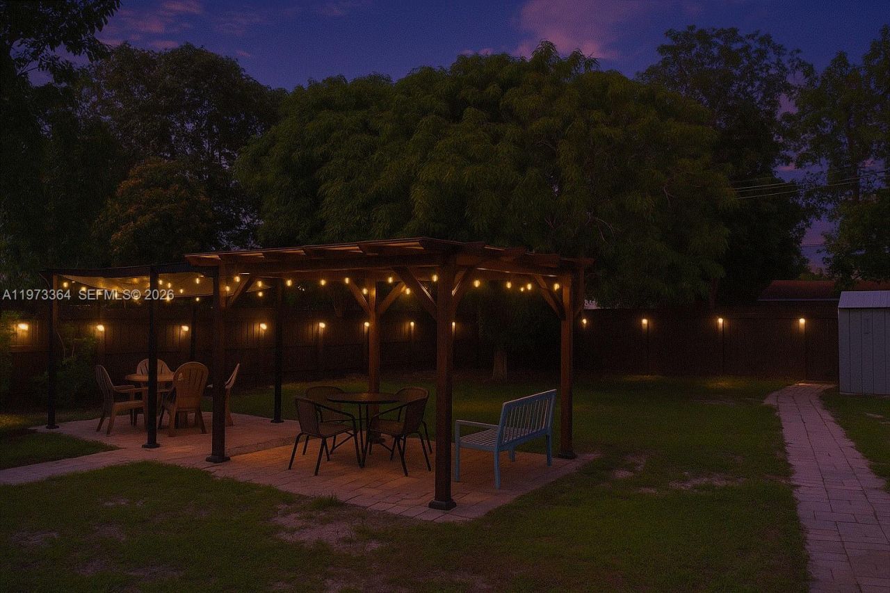 1529 NW 2nd Ave, Fort Lauderdale, FL 33311 Photo