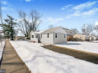 306 GRAPE STREET, WARMINSTER, PA 18974