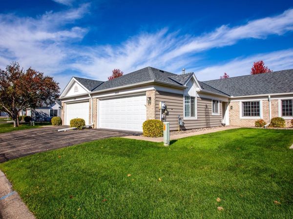 6800 Fremont Lane, Woodbury, MN 55125