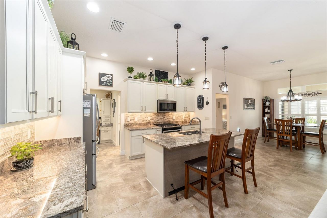 2074 Biller Circle , The Villages, FL 32163 Photo