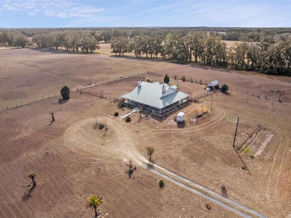 28924 SW 30TH AVENUE, NEWBERRY, FL 32669