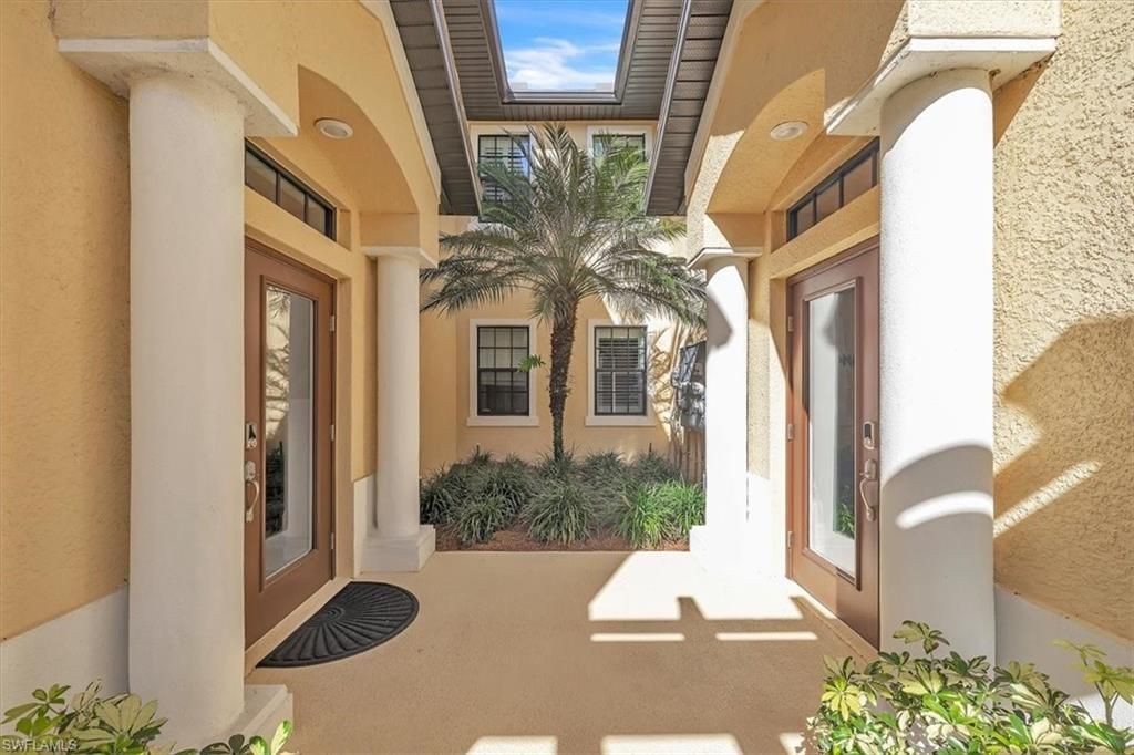 10498 Casella Way, Unit 202, Fort Myers, FL 33913 Photo