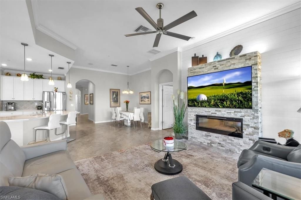 10498 Casella Way, Unit 202, Fort Myers, FL 33913 Photo