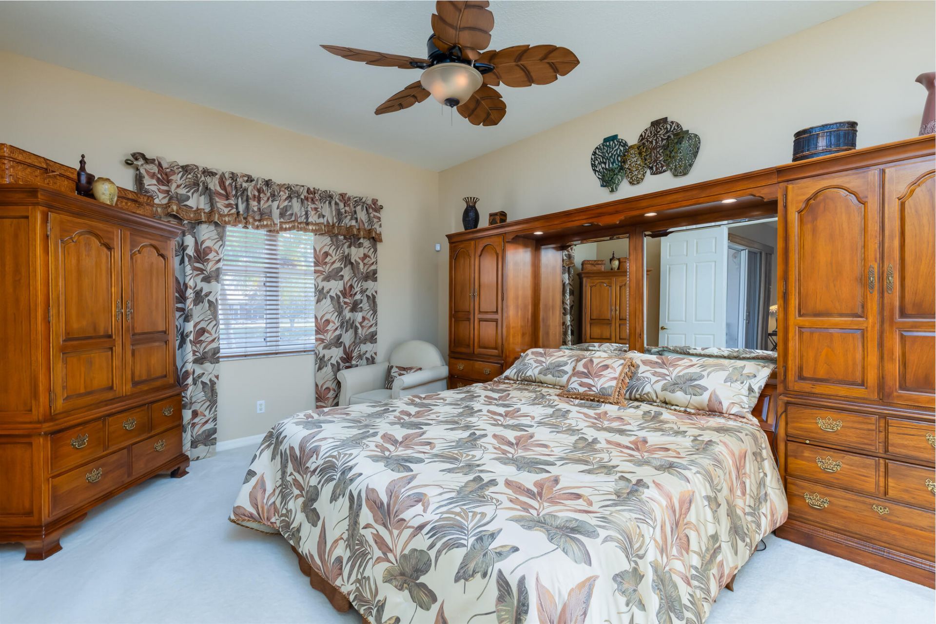 584 NW Lambrusco Drive, Port Saint Lucie, FL 34986 Photo