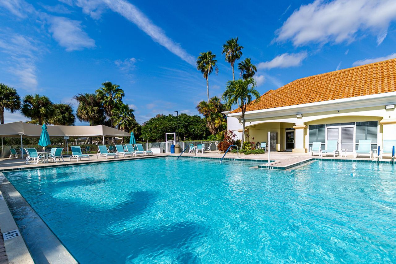 584 NW Lambrusco Drive, Port Saint Lucie, FL 34986 Photo