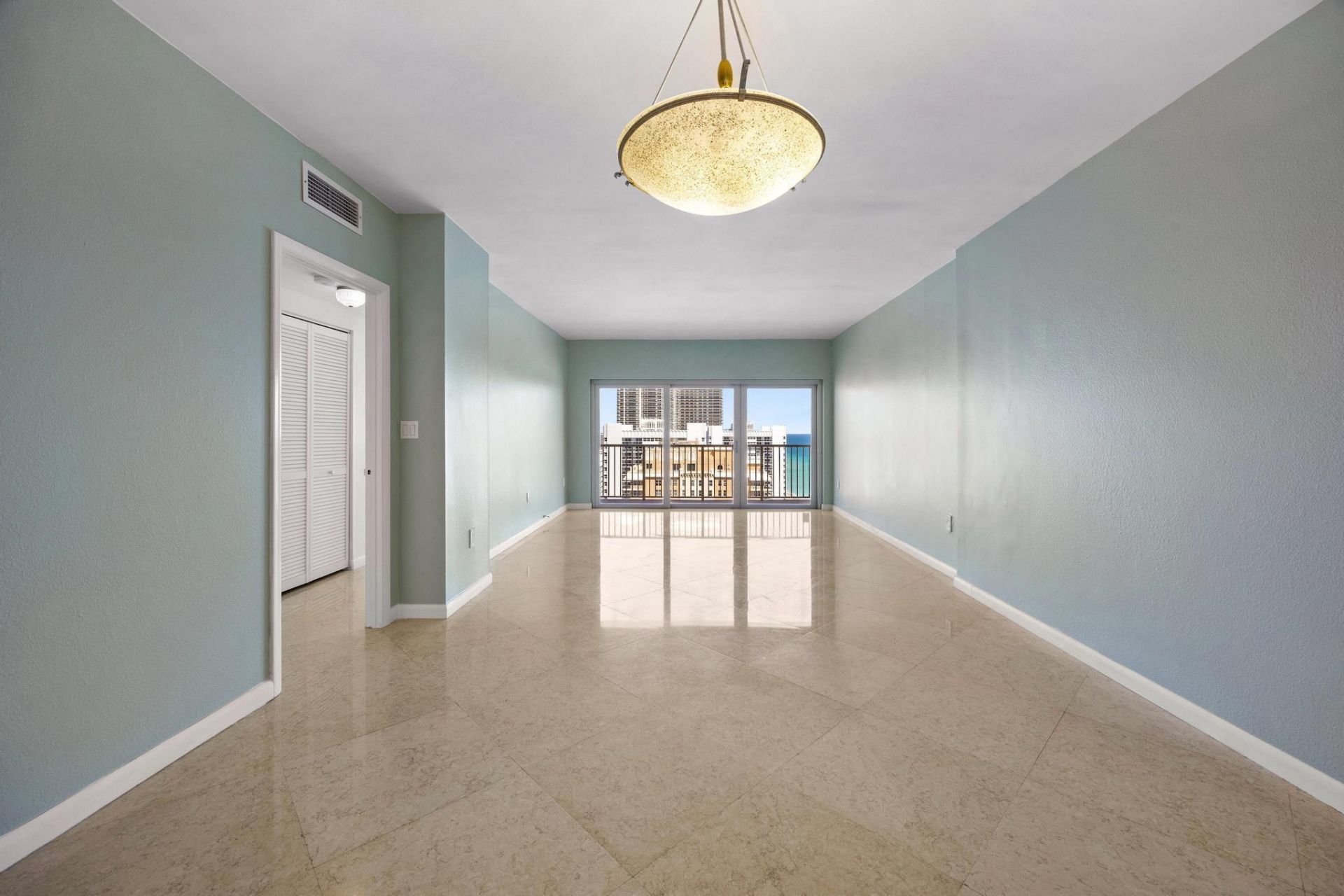 1950 S Ocean Drive, Unit PHB, Hallandale Beach, FL 33009 Photo