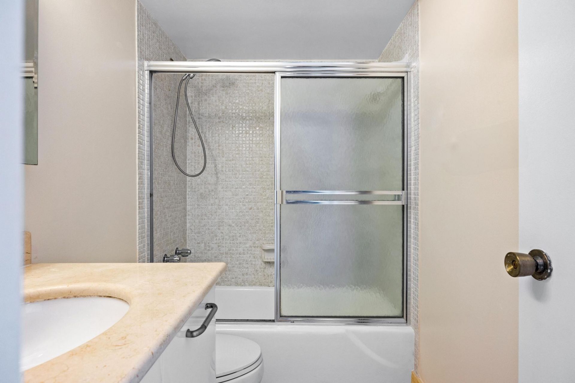 1950 S Ocean Drive, Unit PHB, Hallandale Beach, FL 33009 Photo