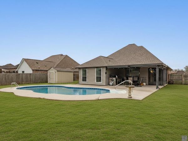 41408 Creekstone Ave, Prairieville, LA 70769