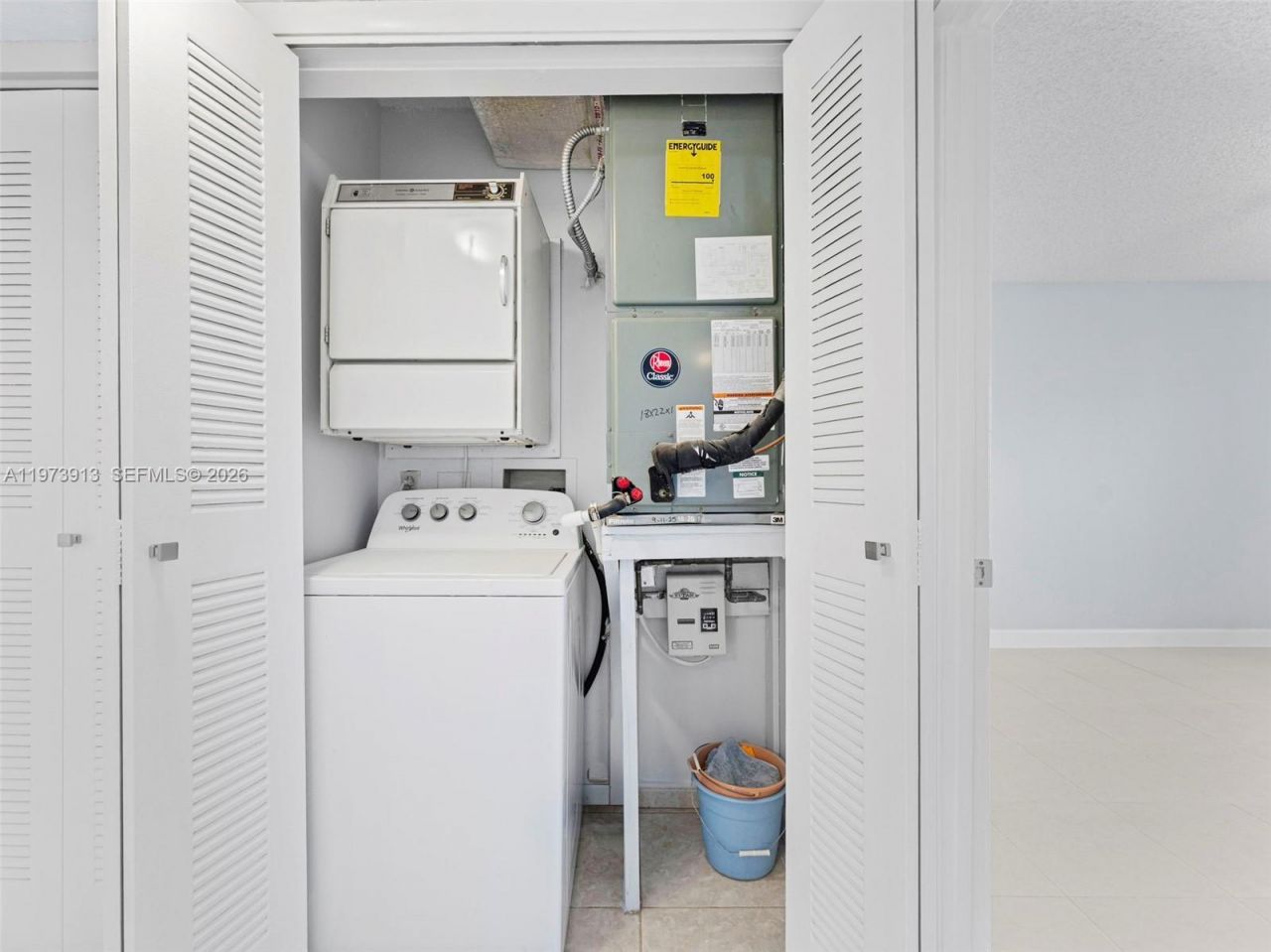 8005 Lake Dr , Unit 408, Doral, FL 33166 Photo