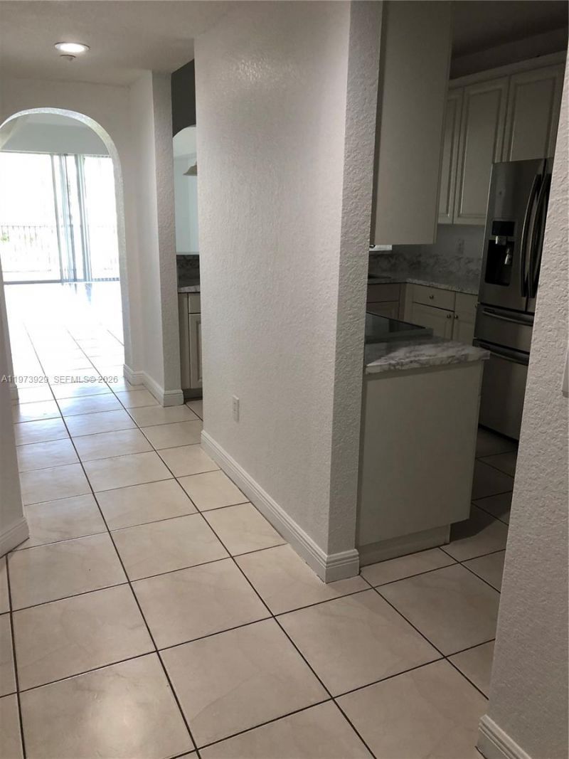 10710 NW 66th St , Unit 210, Doral, FL 33178 Photo