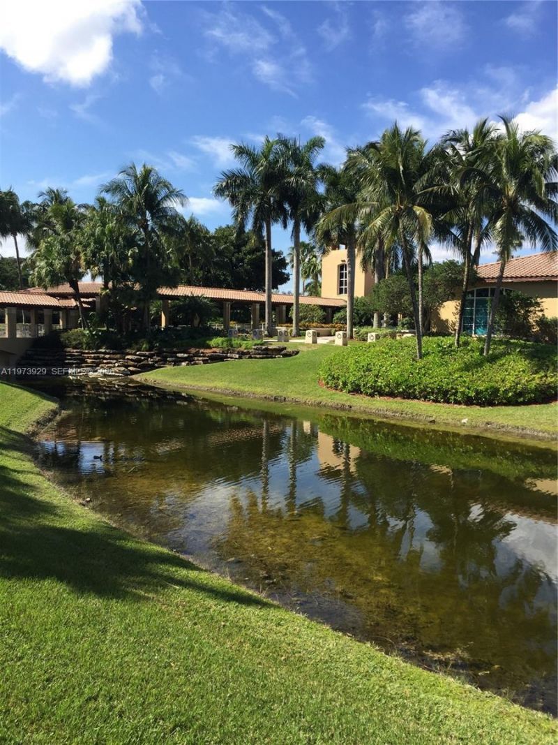 10710 NW 66th St , Unit 210, Doral, FL 33178 Photo