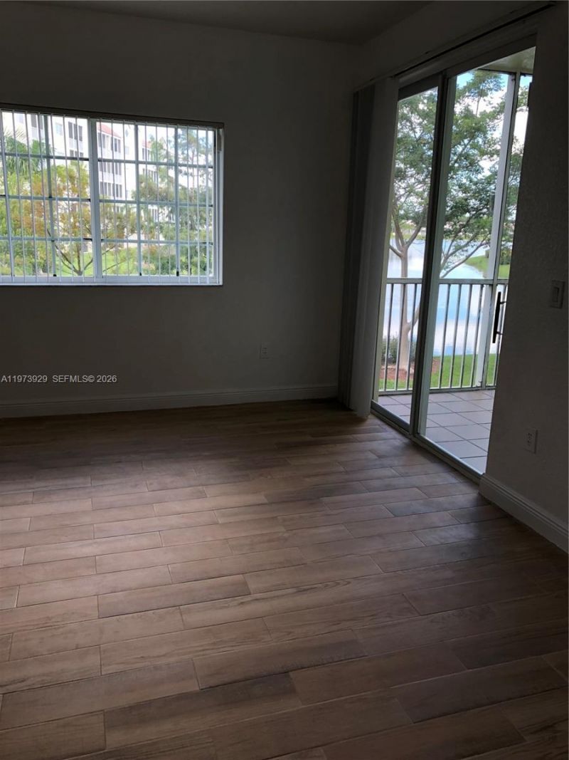 10710 NW 66th St , Unit 210, Doral, FL 33178 Photo