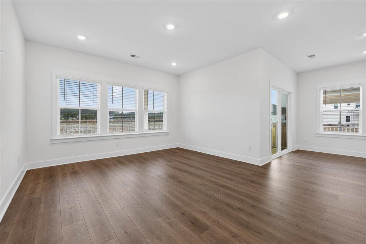 362 Calm Water Way Photo 15