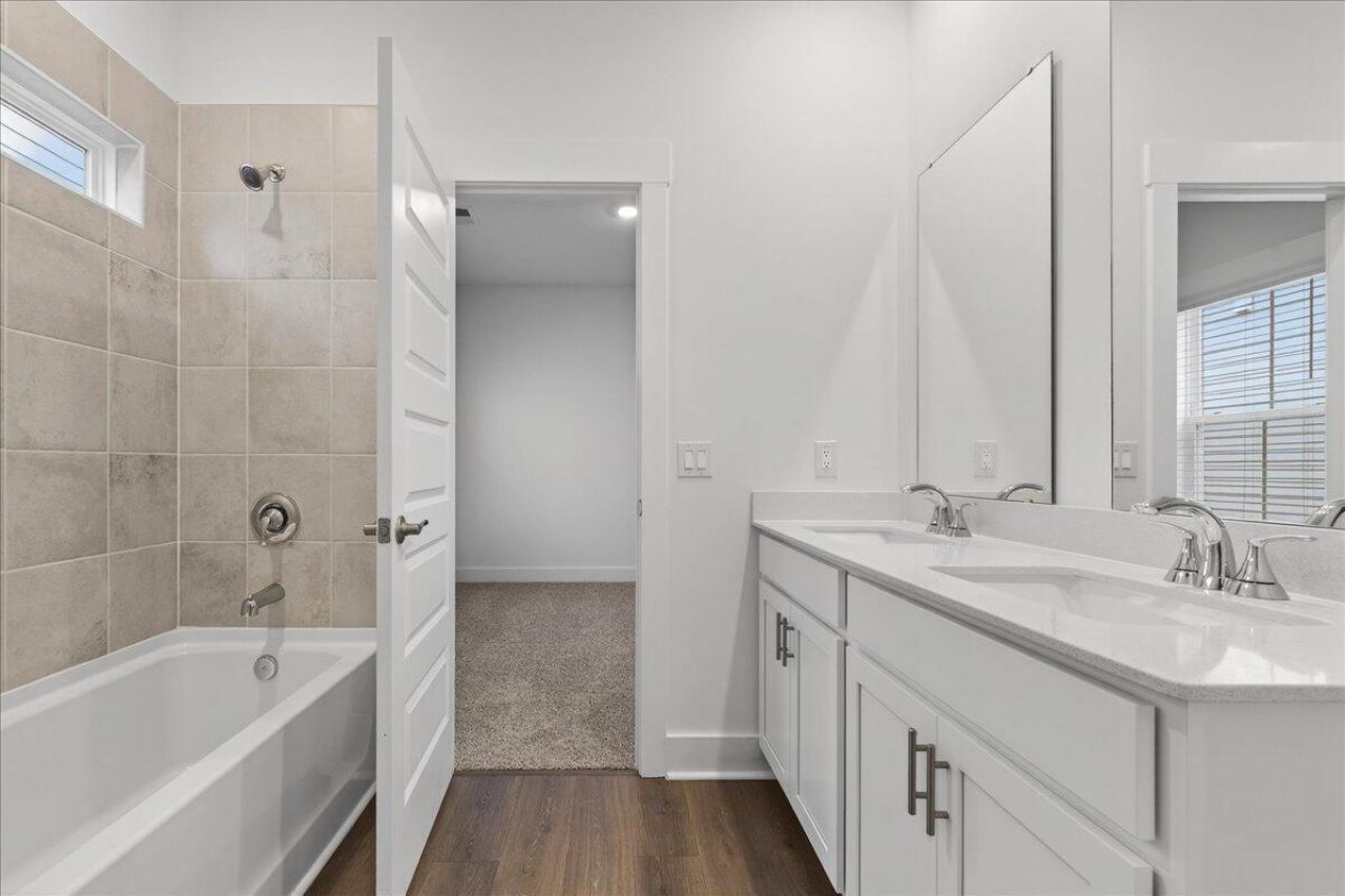 362 Calm Water Way Photo 20