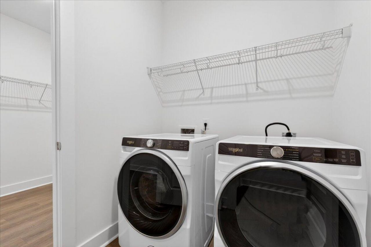 362 Calm Water Way Photo 31