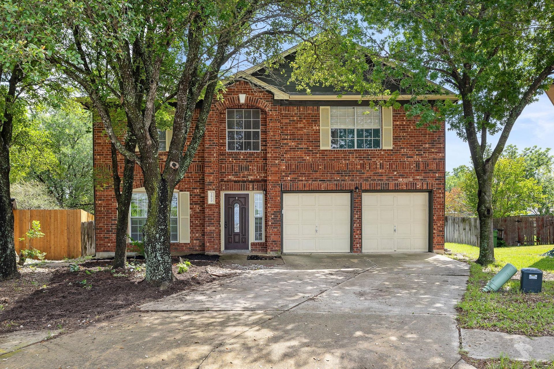 1610 Jennifer Ct, Round Rock, TX 78664 Main Photo