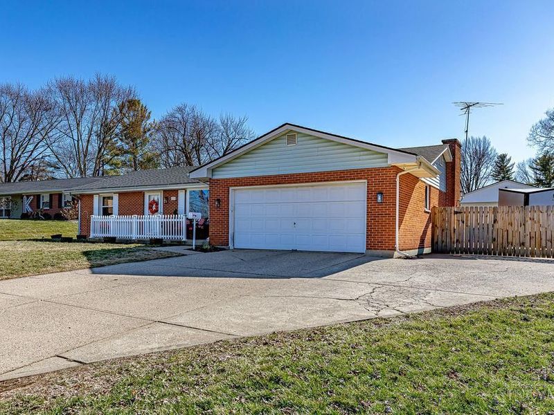 1139 Doris Jane Avenue, Fairfield, OH 45014 Photo 3