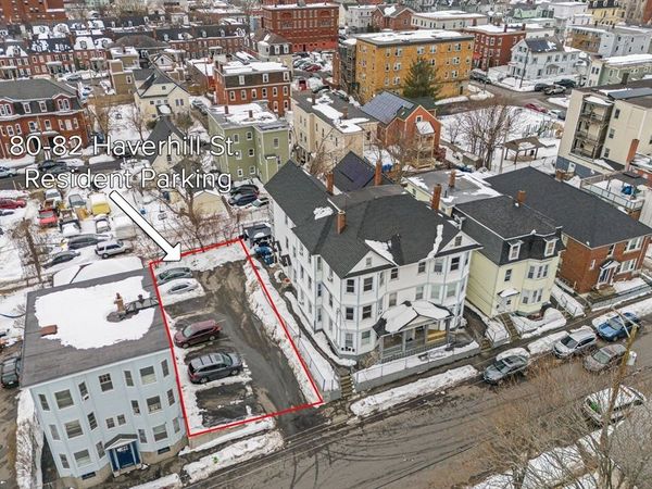 76 Haverhill, Lawrence, MA 01844