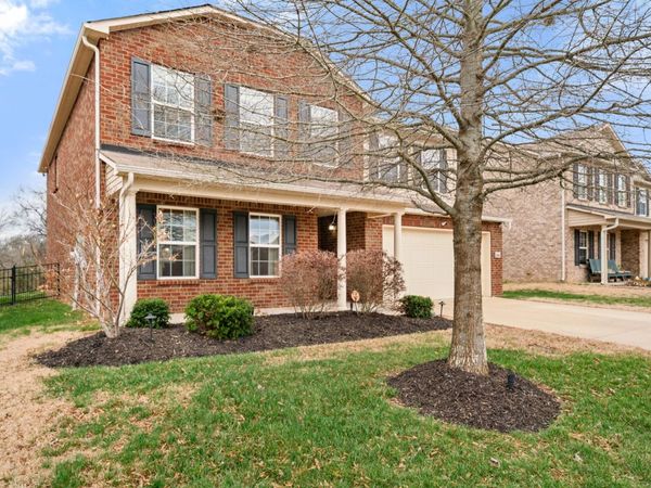 1003 Benwick Rd, Hendersonville, TN 37075