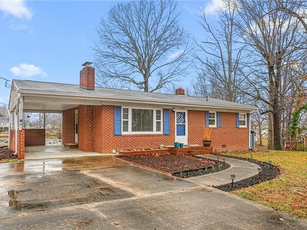 4020 Knollwood Drive , Archdale, NC 27263