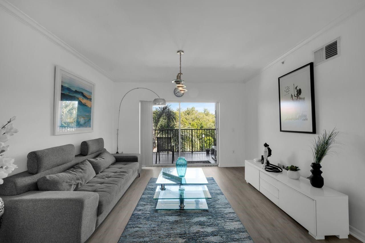 3318 Tuscany Way, Unit 3318, Boynton Beach, FL 33435 Photo