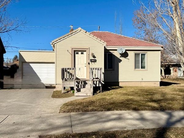 465 8th Street, IDAHO FALLS, ID 83401