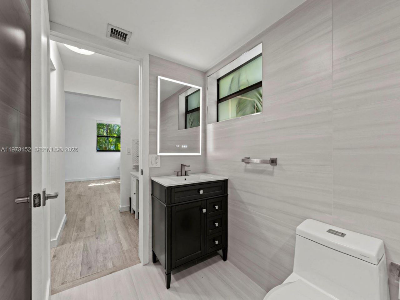 55 Ocean Lane Dr , Unit 1035, Key Biscayne, FL 33149 Photo