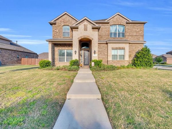 717 Willowbranch Lane, Midlothian, TX 76065