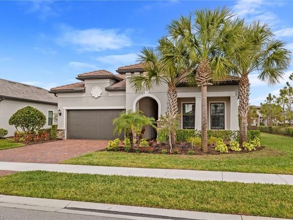 9681 Everglades DR, NAPLES, FL 34120