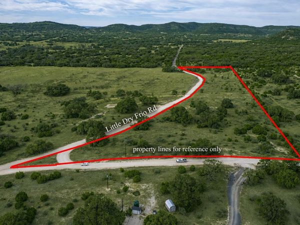 00000 Little Dry Frio RD, Leakey, TX 78873