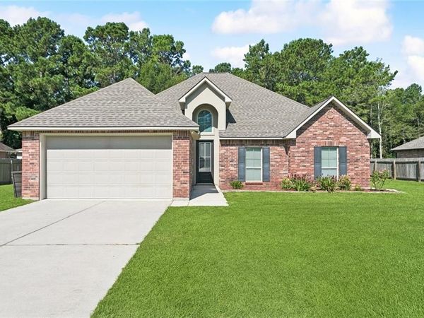 341 COCONUT PALM Drive , Madisonville, LA 70447